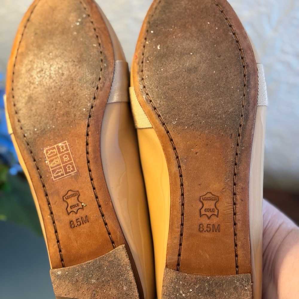 Tory Burch patent leather tan loafers woman’s 8.5 - image 10