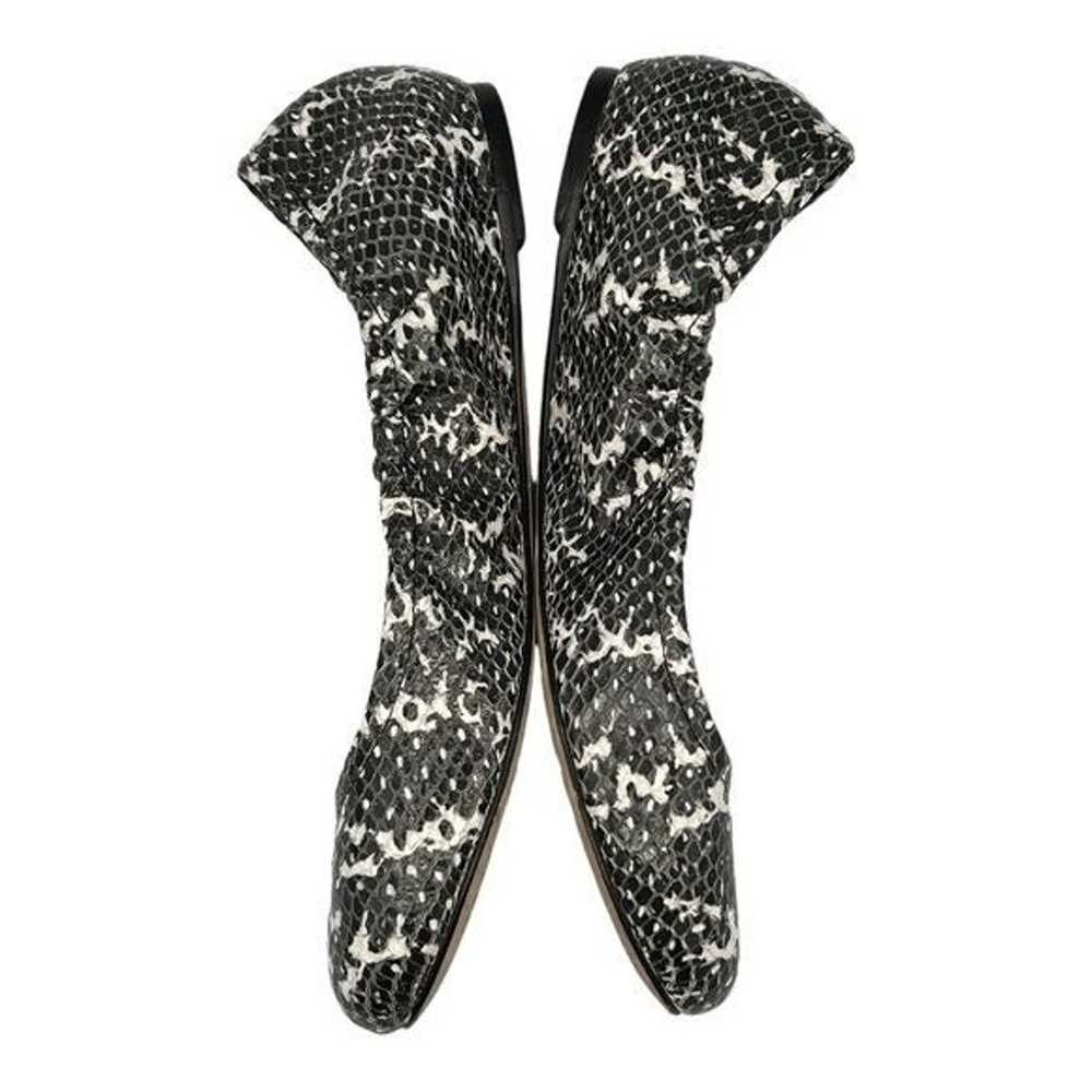 ALICE + OLIVIA Snakeskin Ballet Flats Black White… - image 3