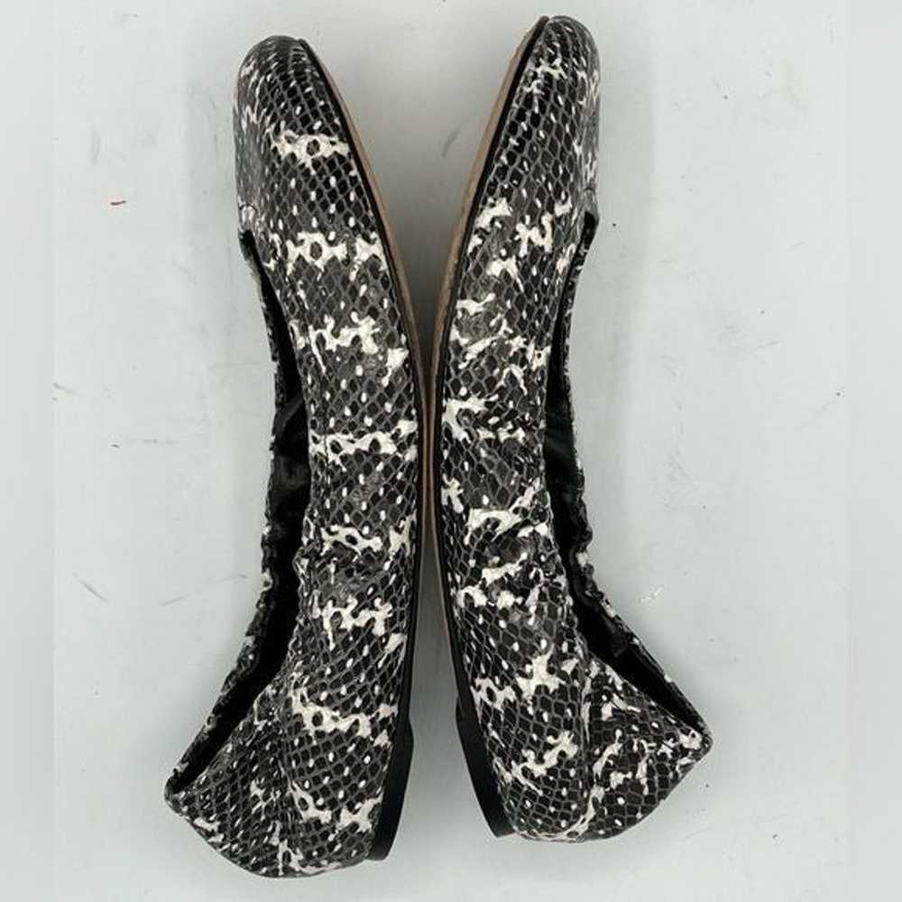 ALICE + OLIVIA Snakeskin Ballet Flats Black White… - image 7