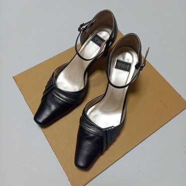 Himiko Pumps - image 1