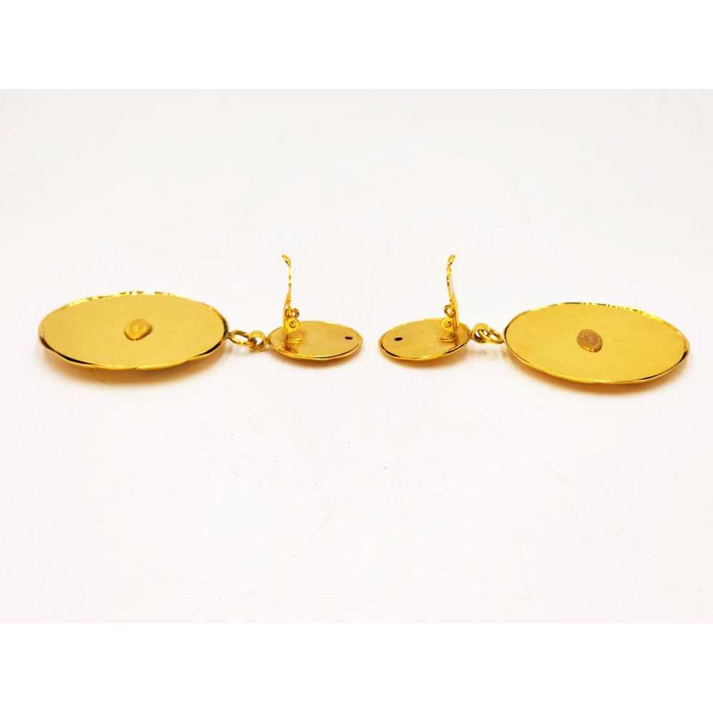 Chanel Matelassé earrings - image 7