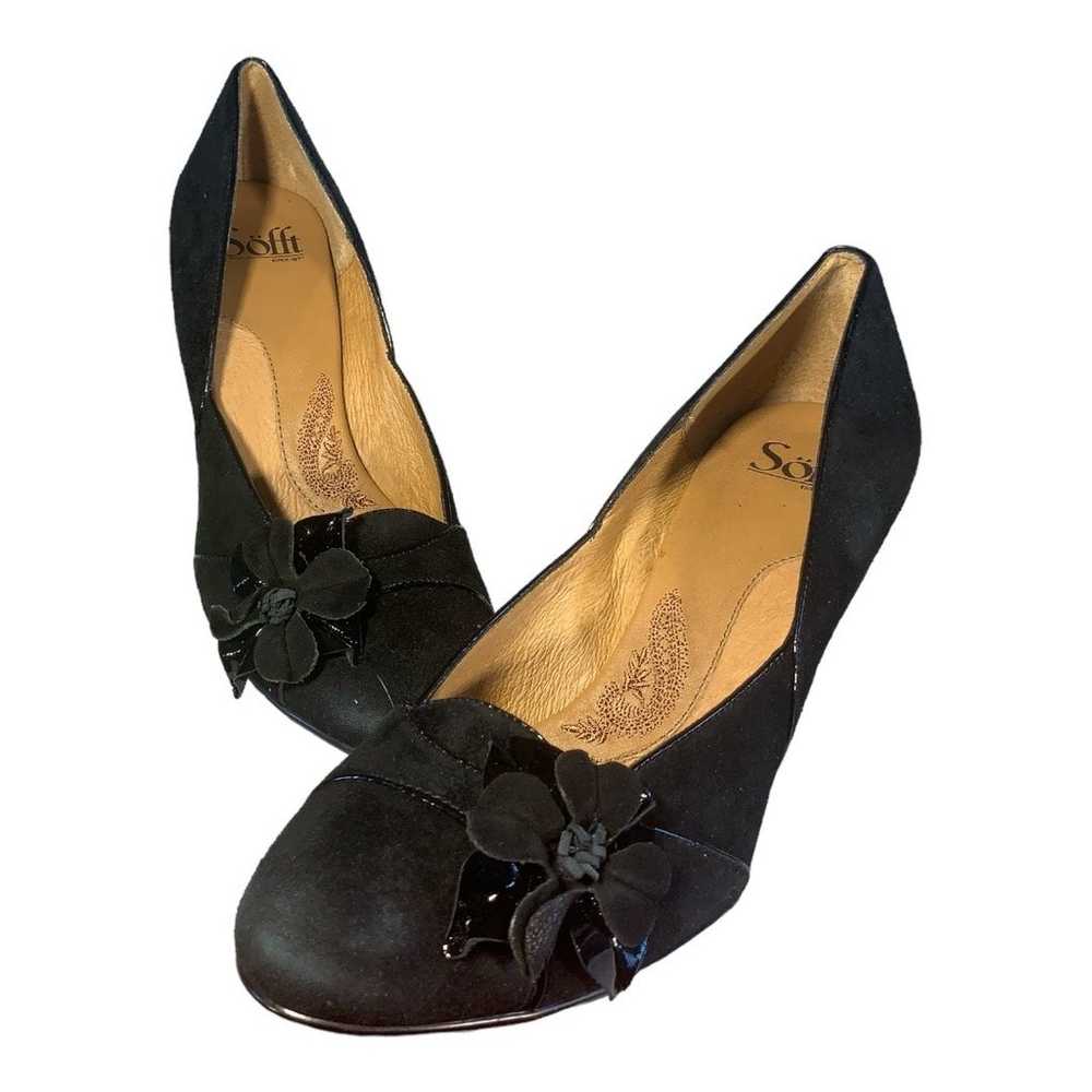 Sofft Women's Odina Black Leather Flower Heels 9.5 - image 2