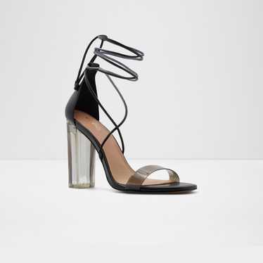 Onardonia Strappy heeled sandal