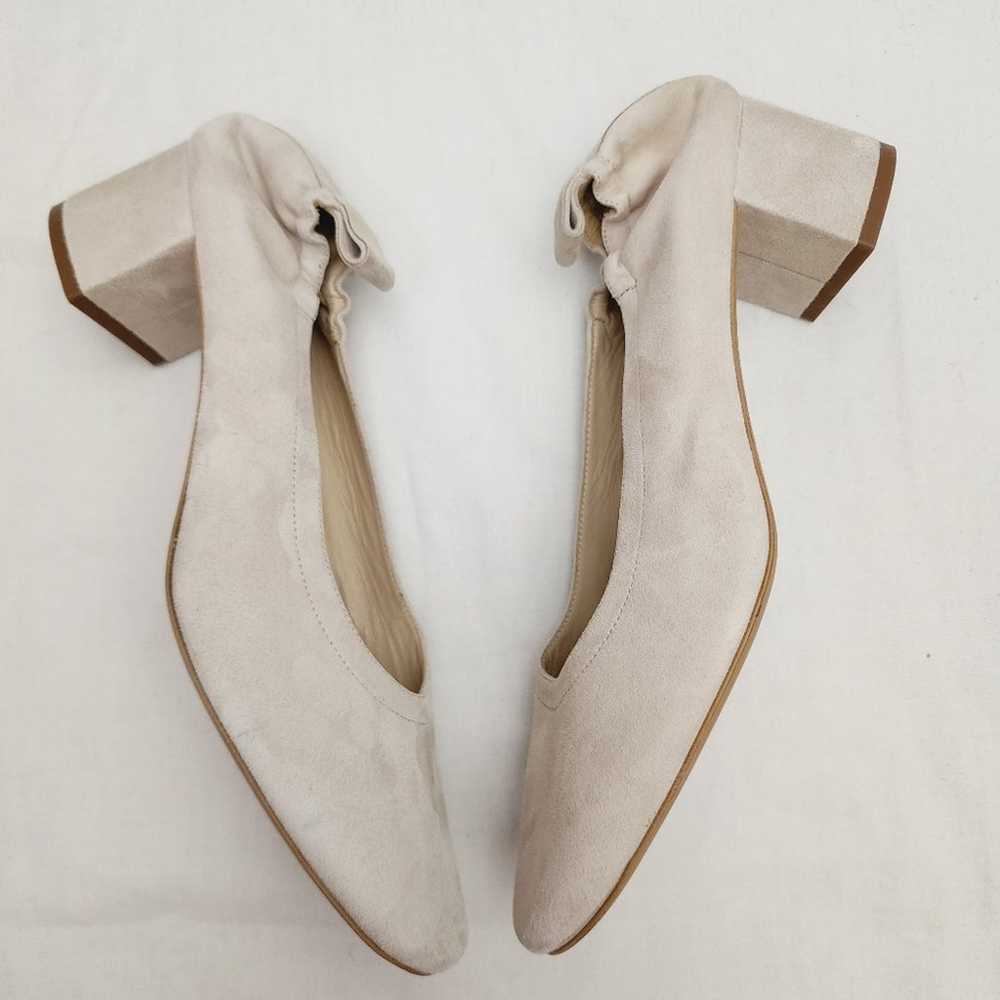 NEW Everlane Cream Natural Suede The Day Block He… - image 10