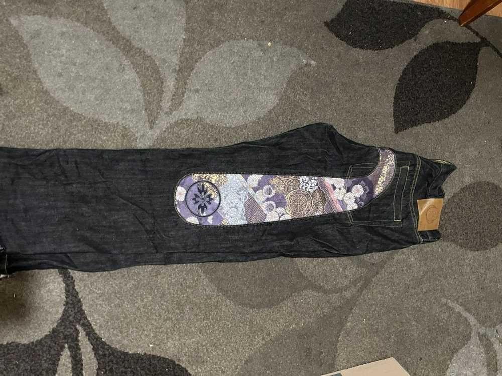 Evisu Evisu jeans with purple flower print - image 2