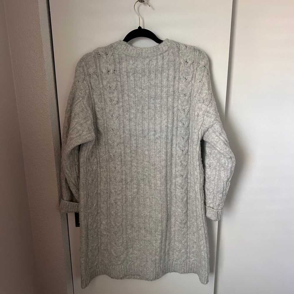 Universal Thread Women’s Long Sleeve Cable Knit M… - image 6