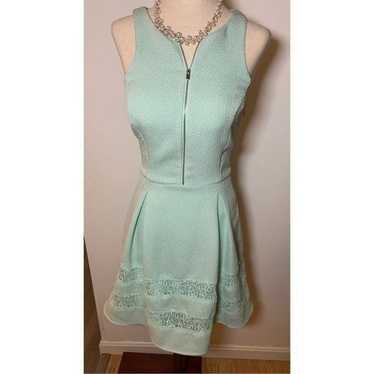 Express mint color dress size 6