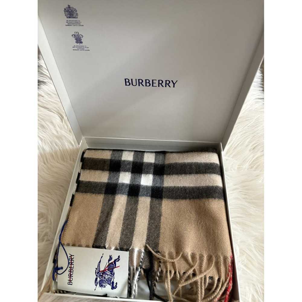 Burberry Cashmere scarf - image 5