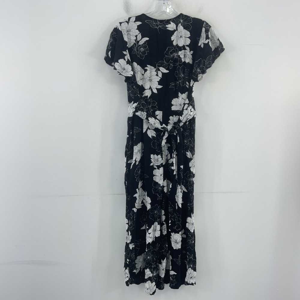 Lulus Black & White Floral Print V-Neck Jumpsuit … - image 2