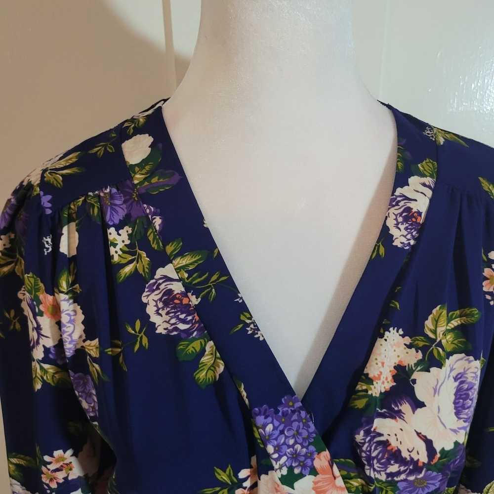 Lulu's  Size M That's a Wrap Navy Blue Floral Pri… - image 3