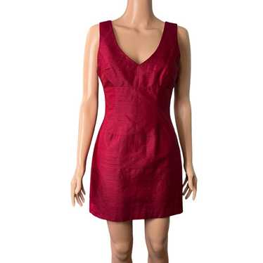 BCBGMaxAzria 100% Silk Vee Neck Sleeveless Empire 