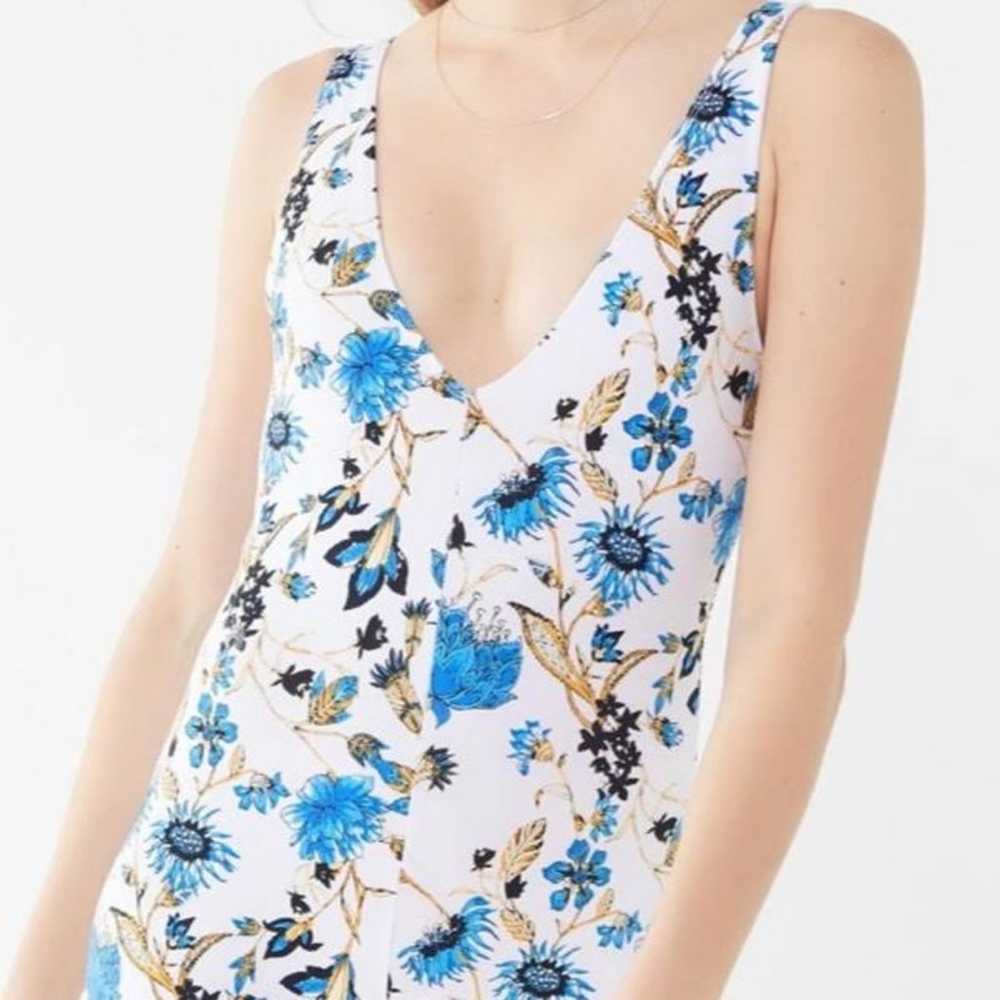 NWOT Urban Outfitters Floral Romper Size Small - image 2