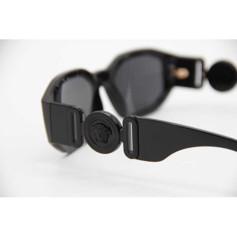 Versace Medusa Biggie sunglasses - image 4