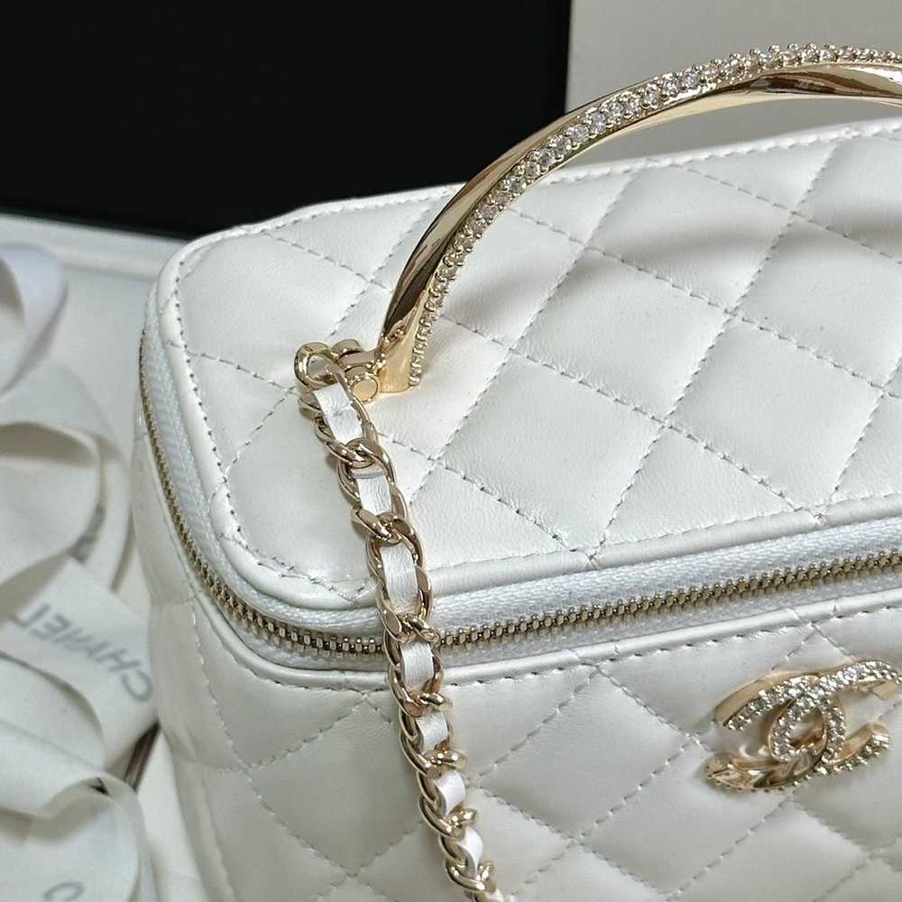 chanel Shoulder Bag - image 3