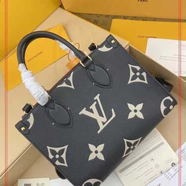 Louis Vuitton Shoulder Bag - image 1