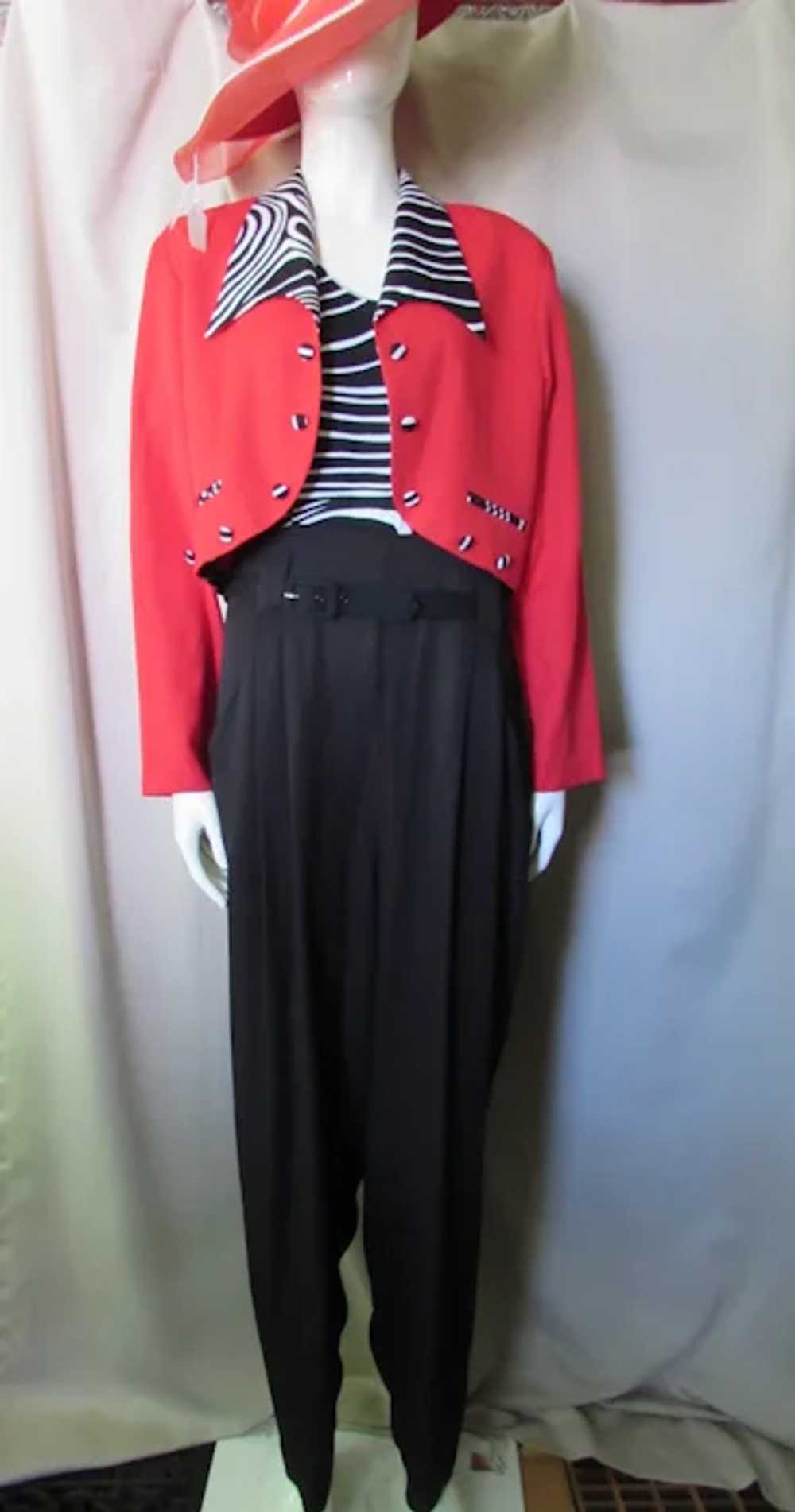 SALE Classy Jacket & Jumpsuit Red & Black White Z… - image 2