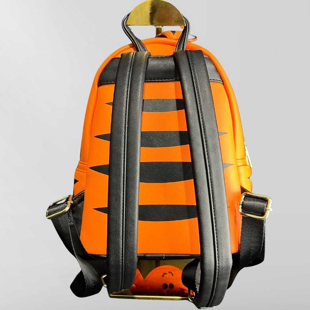 NWOT Loungefly X Disney Winnie The Pooh Tigger Fi… - image 5