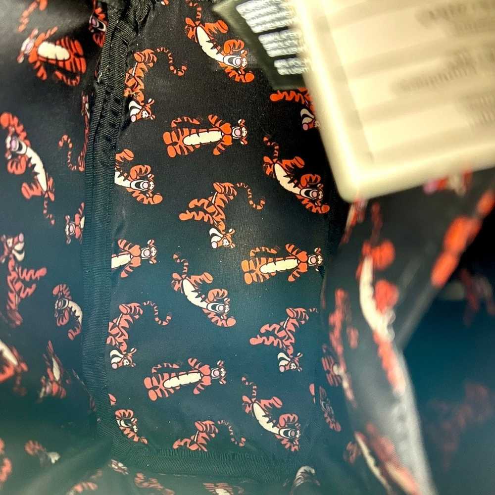 NWOT Loungefly X Disney Winnie The Pooh Tigger Fi… - image 8