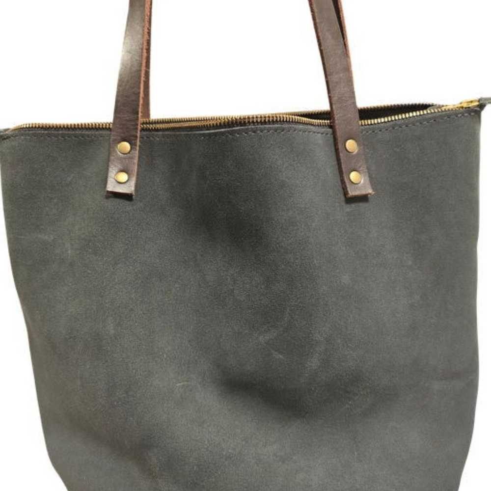 Portland Leather Peppercorn Medium Zip Tote - image 8