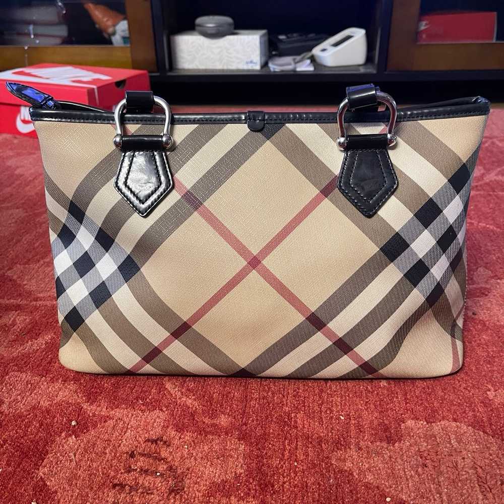 Authentic Burberry handbag. - image 3