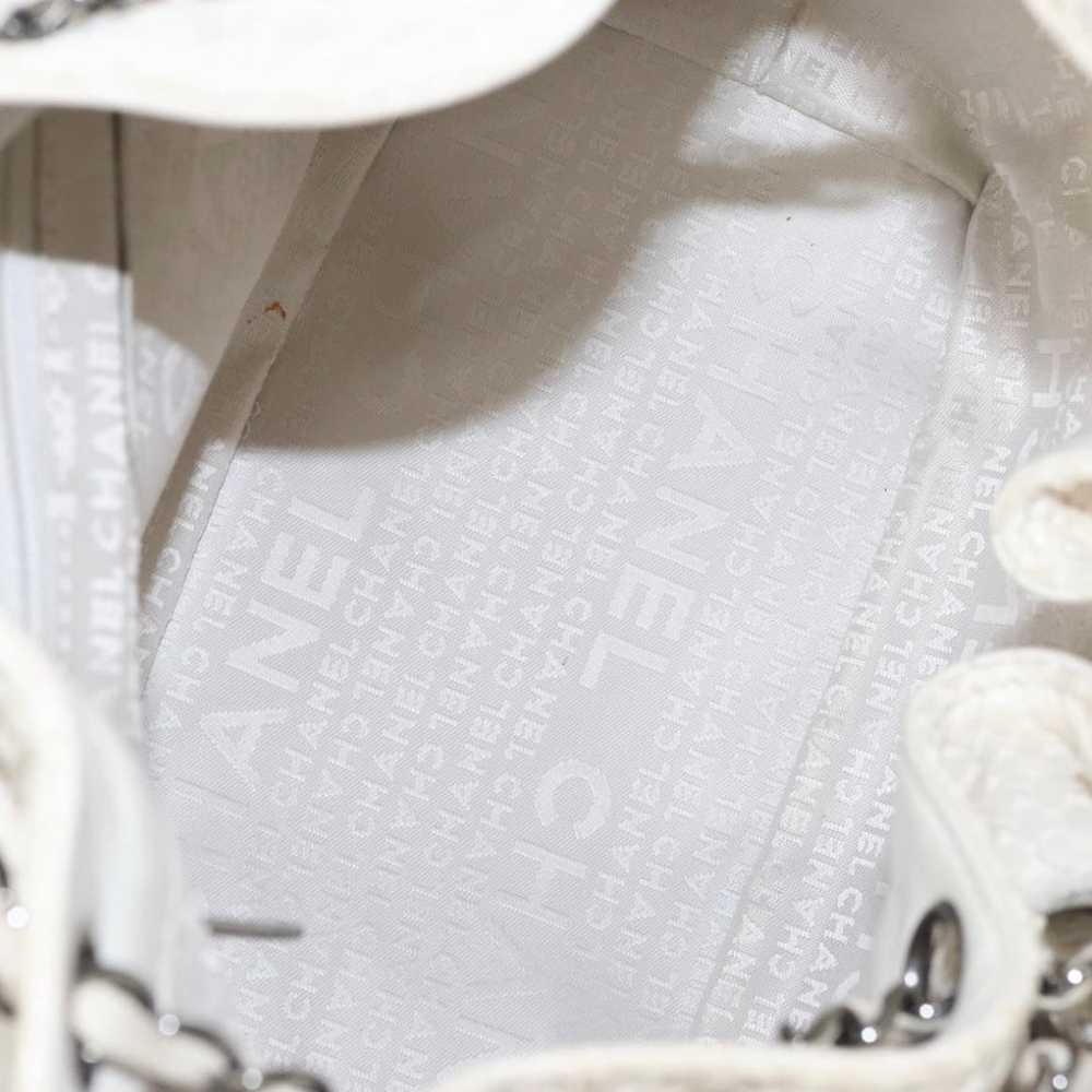 Chanel White Tweed Bucket Bag - image 12