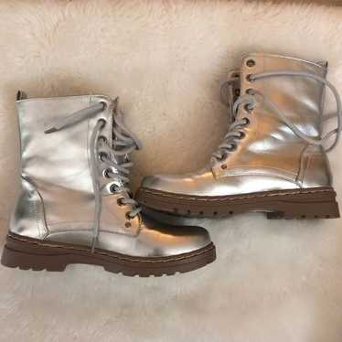 New Laundry list boots - image 1