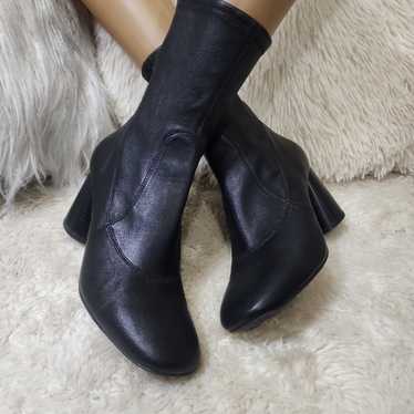 DONALD J PLINER GISELLE2 BOOTS