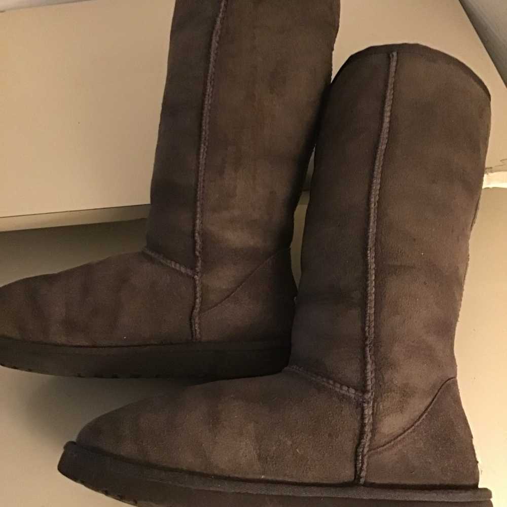 Ugg women brown suede tall classic boots Size 8 - image 10