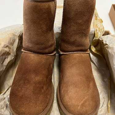 UGG W CLASSIC SHORT - UGG Sheepskin Boots