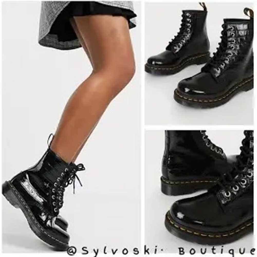 Dr Martens women black patent leather combat boot… - image 3