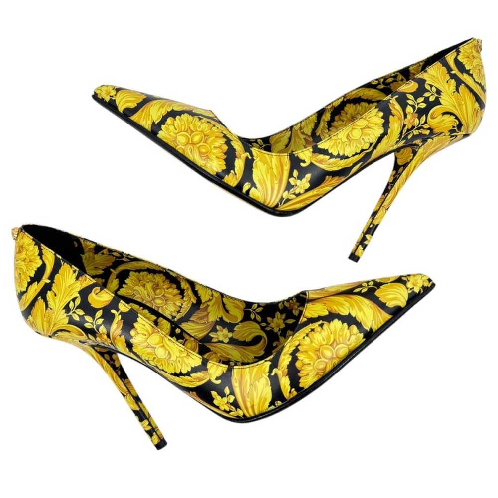 Versace Leather heels - image 6