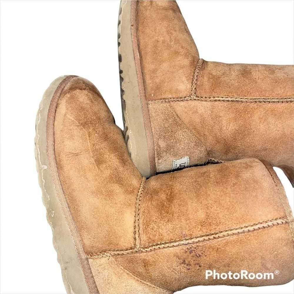 UGG | Chestnut CLASSIC SHORT BOOTS/UGGS - image 4