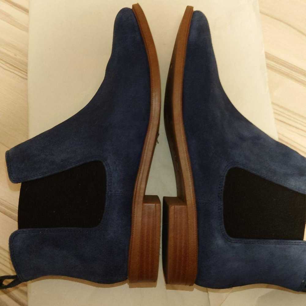 Clarks Navy Suede Side Gore Boots - image 5