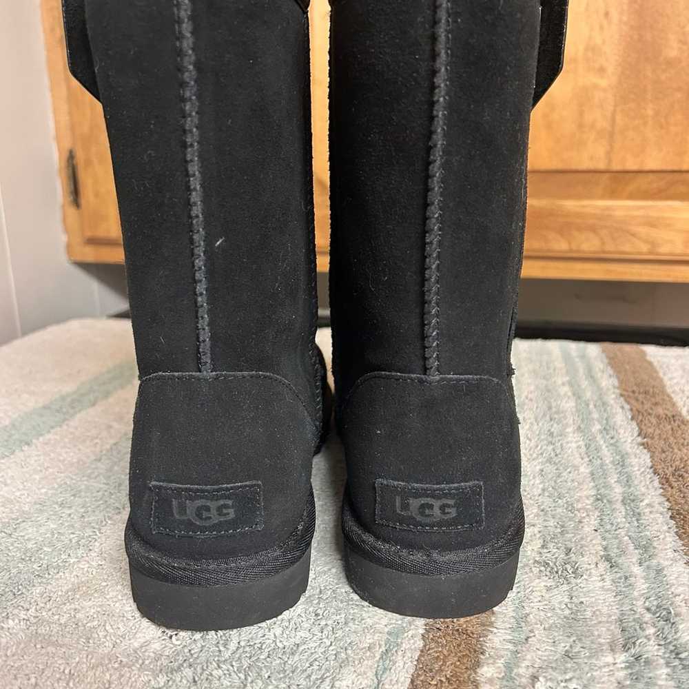 UGG Classic Short Bailey Zip Black ❤️ - image 4