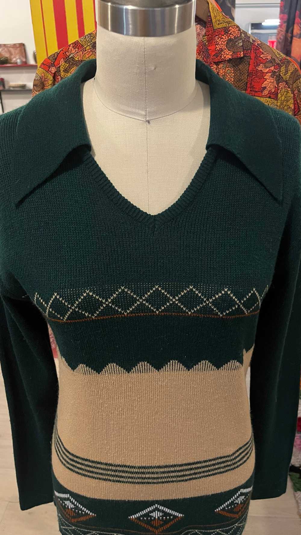 60s 70s "National" Green sweater - image 4