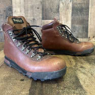 Vasque Vasque 7599 Vintage Hiking Mountaineering B