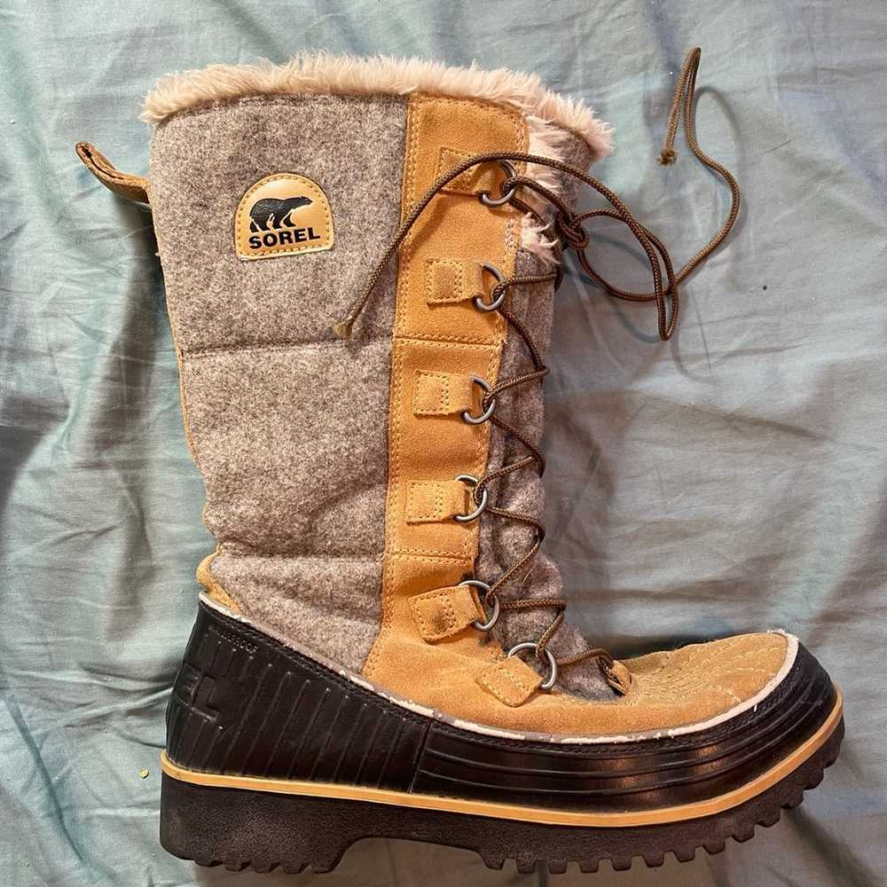 SOREL Tivoli High II Suede Winter Boots Gray Beig… - image 5