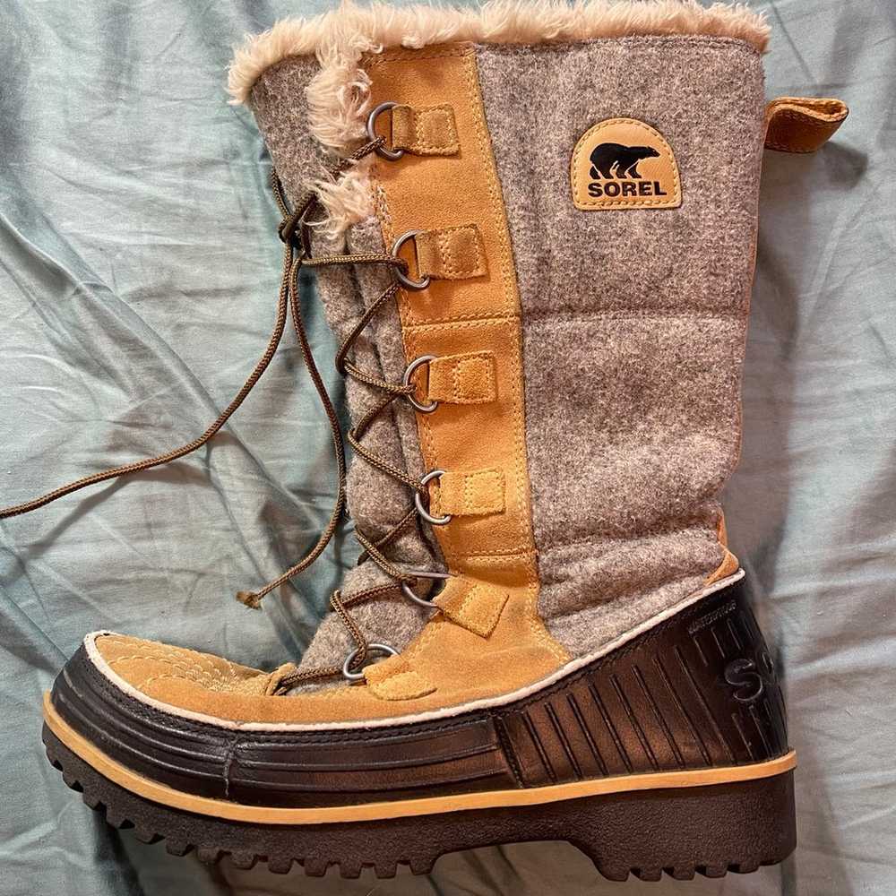 SOREL Tivoli High II Suede Winter Boots Gray Beig… - image 7