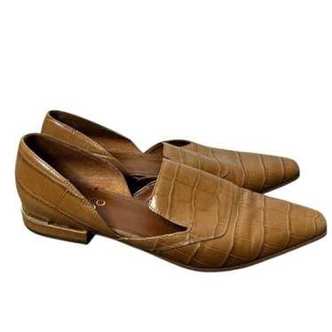 Franco Sarto Toby Dorsay Flat Sand Leather Embosse