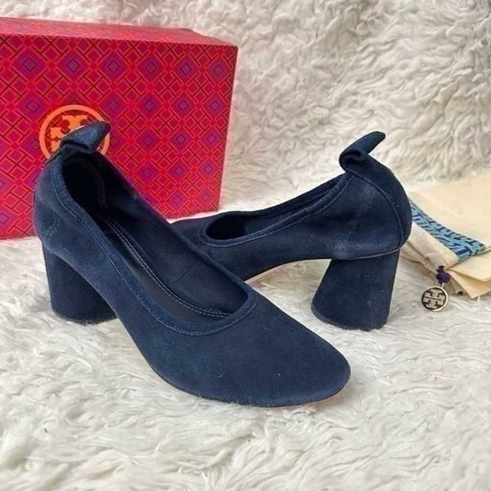 TORY BURCH Therese 65mm Blue Suede Chunky Heel Pu… - image 1