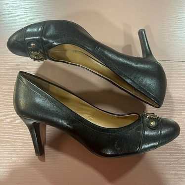 Tommy Hilfiger Womens Size 8.5M Heels