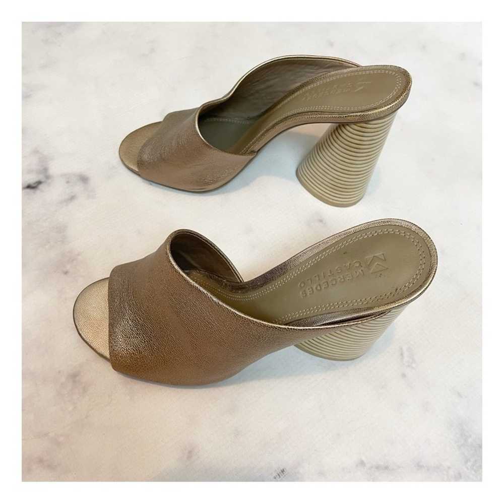 Mercedes Castillo Kuri Metallic Heeled Slide Sand… - image 2