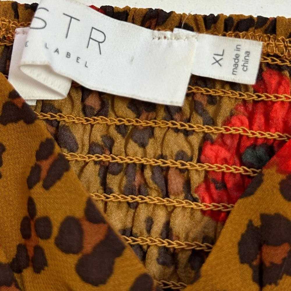 ASTR the Label l Shired Leopard Floral Blouse XL - image 9