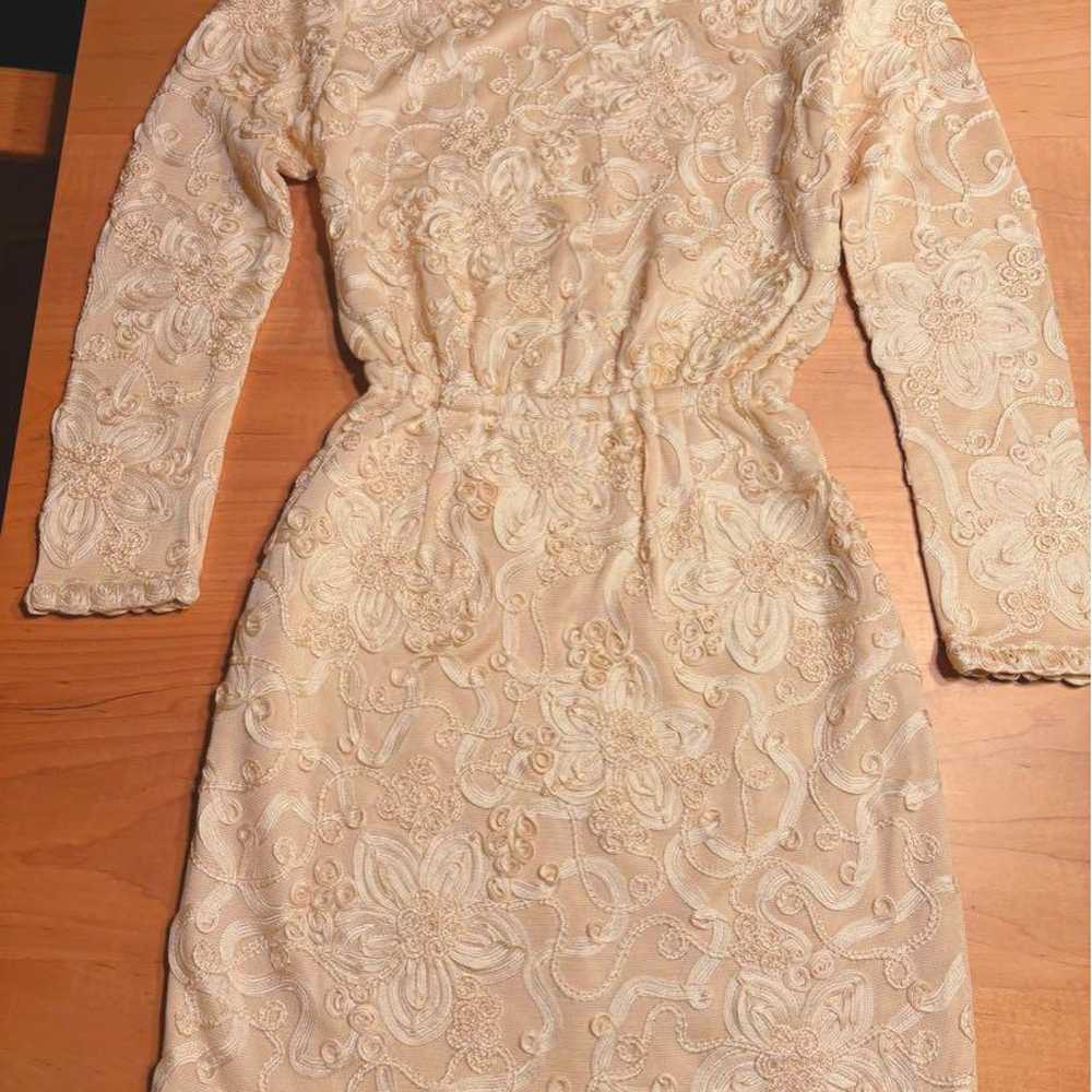 Beige lace embroidered long-sleeve dress - image 2