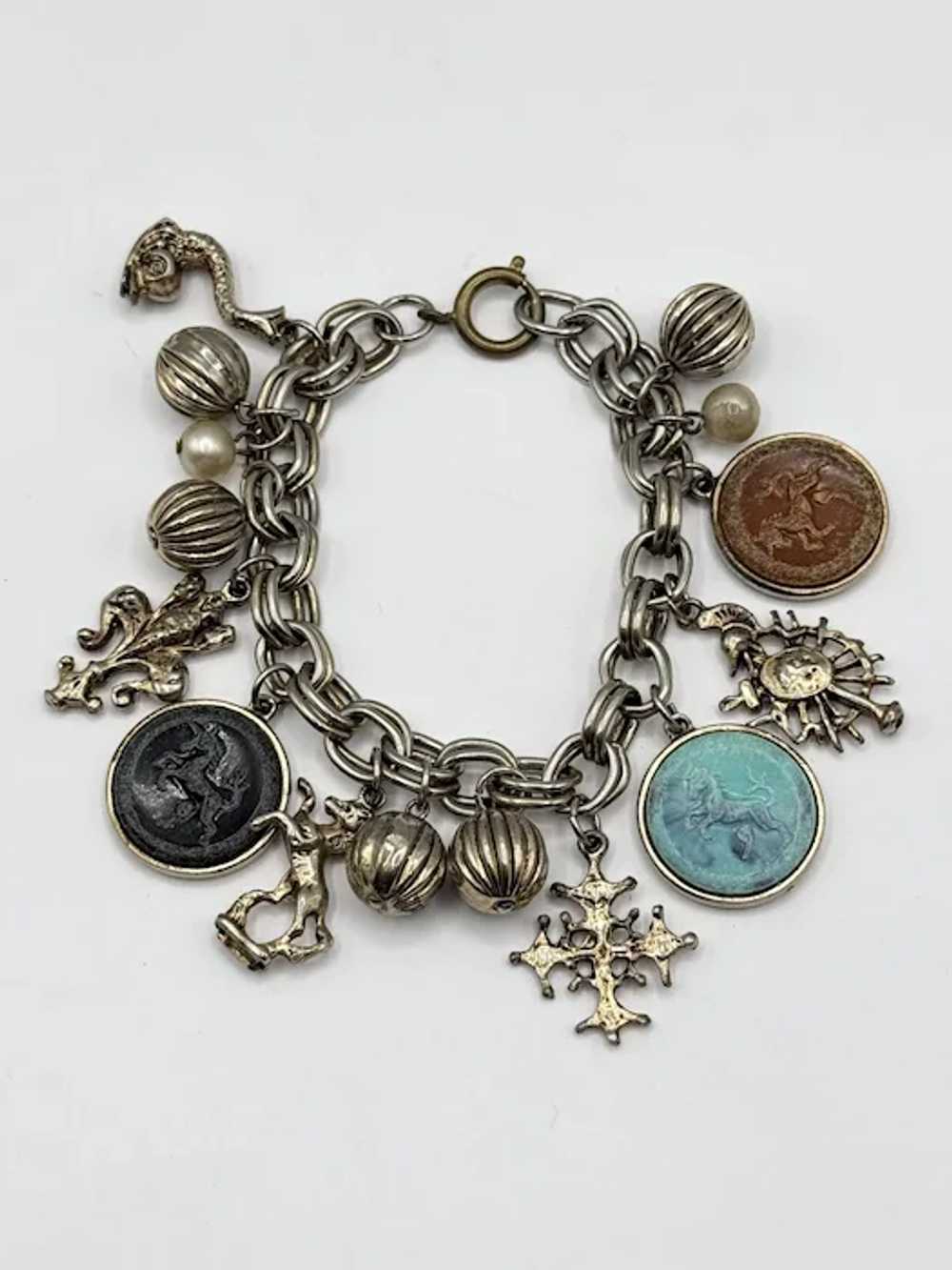 Vintage gold shield lion intaglio charm bracelet - image 4