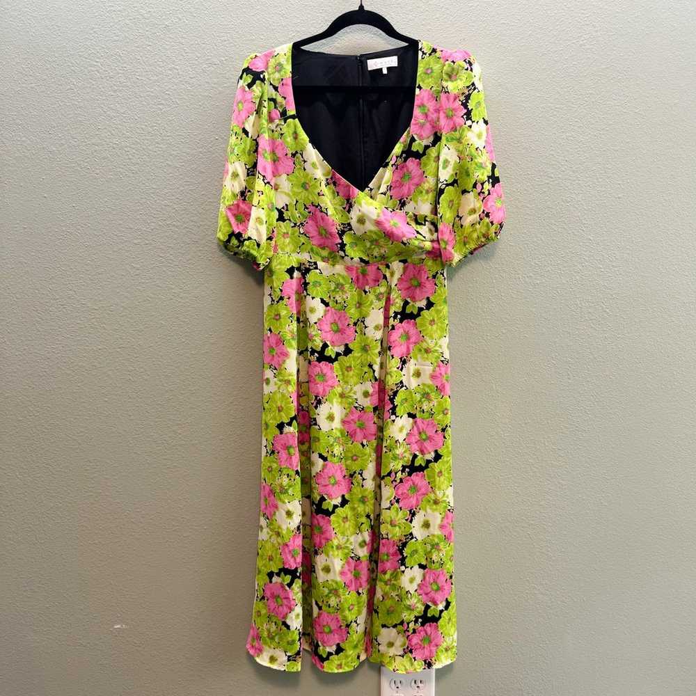 WAYF Green + Pink Floral Print Surplice V Neck Fr… - image 1