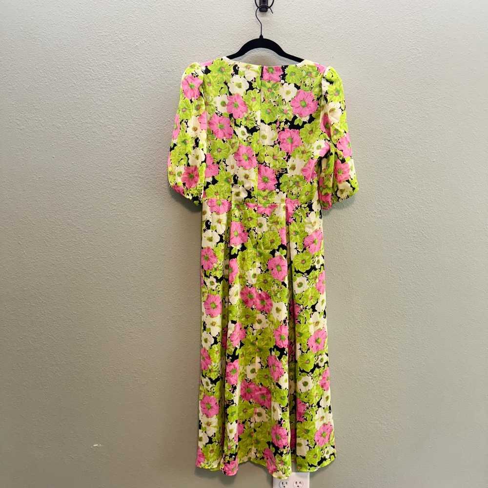 WAYF Green + Pink Floral Print Surplice V Neck Fr… - image 7