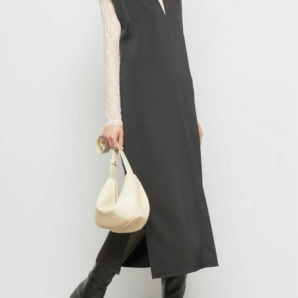 FRAY.ID 2-Way Deep Neck Dress - image 7