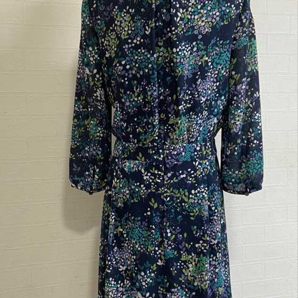 Paul Stuart navy floral print dress, size 6, in e… - image 7