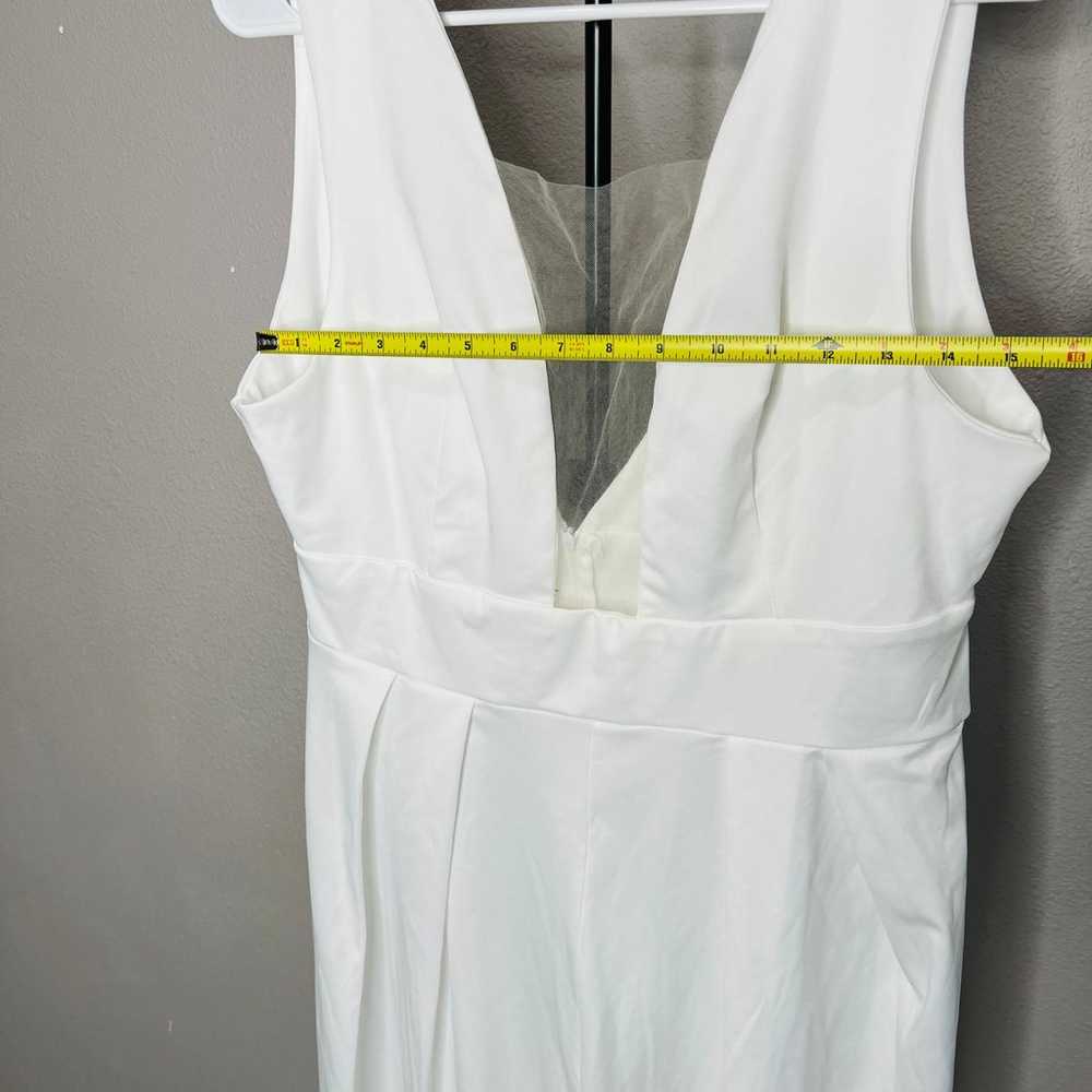 White Plunging Vneck Pants Jumpsuit Size Large - image 3